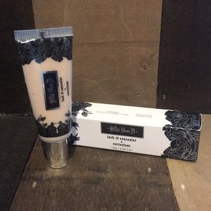 Kat Von D lock-it concealer + correcteur